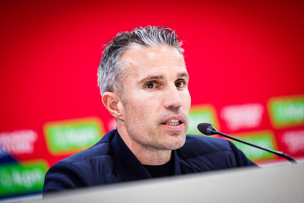 包含马赛逆转日本，范佩西惊艳世界的词条