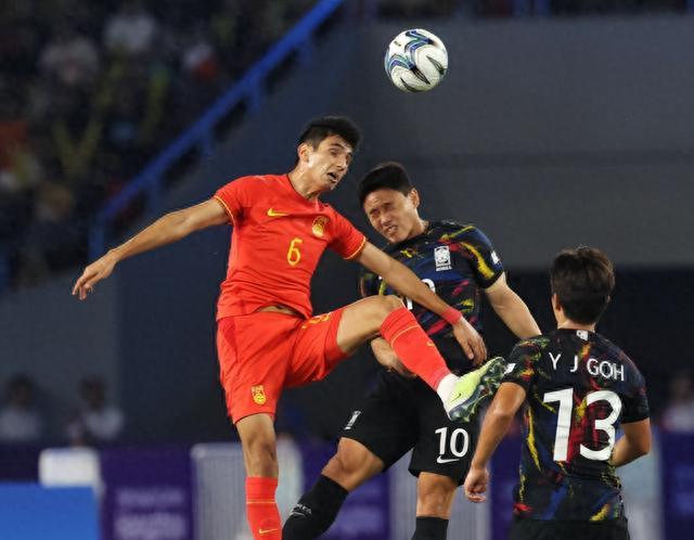 韩国球队赢得关键胜利，晋级淘汰赛