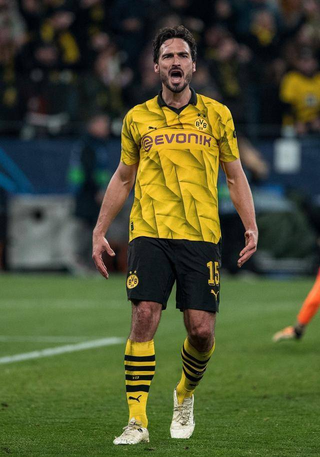 多特蒙德连胜被终结,冲击欧冠资格受挫 多特蒙德连胜被终结,冲击欧冠资格受挫