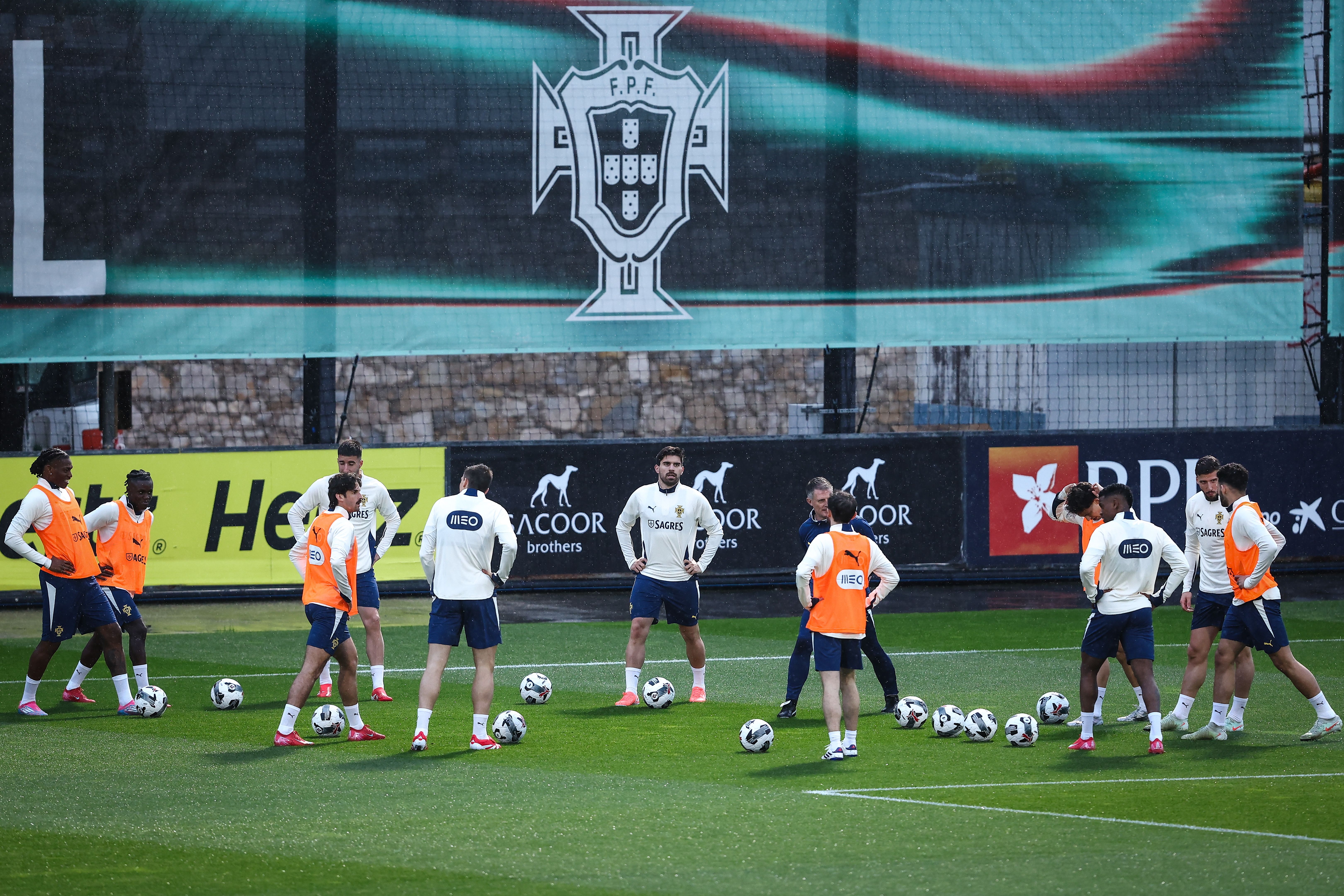 开云APP-关于欧国联比赛球员深入研究，进一步提升精湛技艺的信息