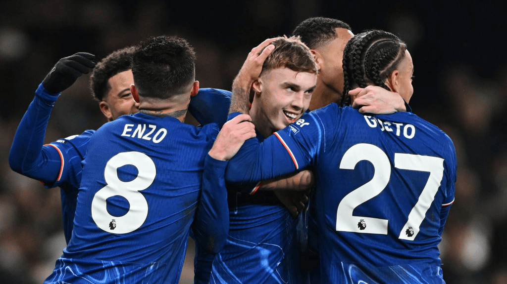 关于南安普顿主场战平富勒姆，英超保级形势严峻的信息