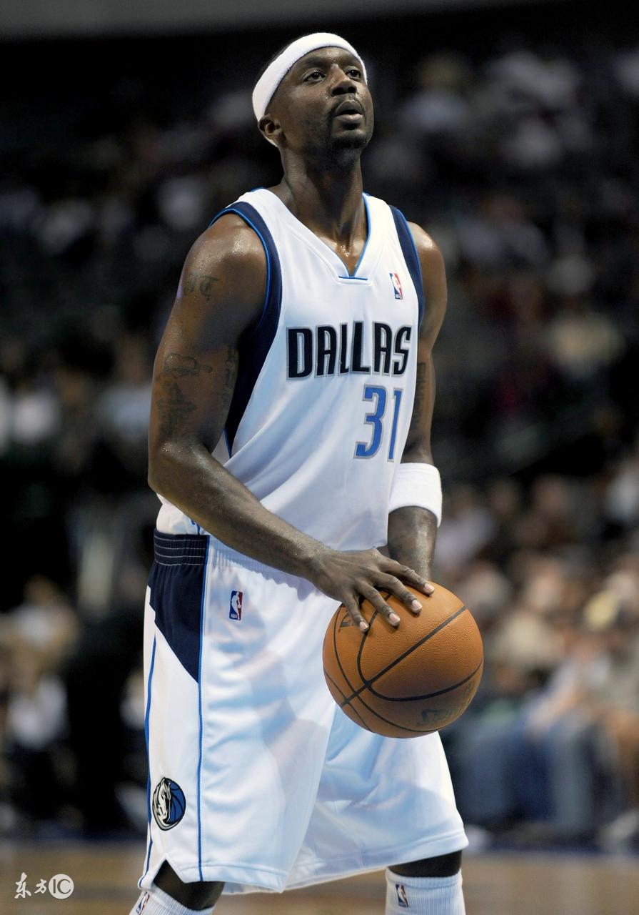 包含雷丁前锋连续破门,成为球队得分王的词条 包含雷丁前锋连续破门,成为球队得分王的词条