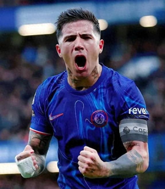 切尔西主帅威胁要离队态度引发猜测的简单介绍