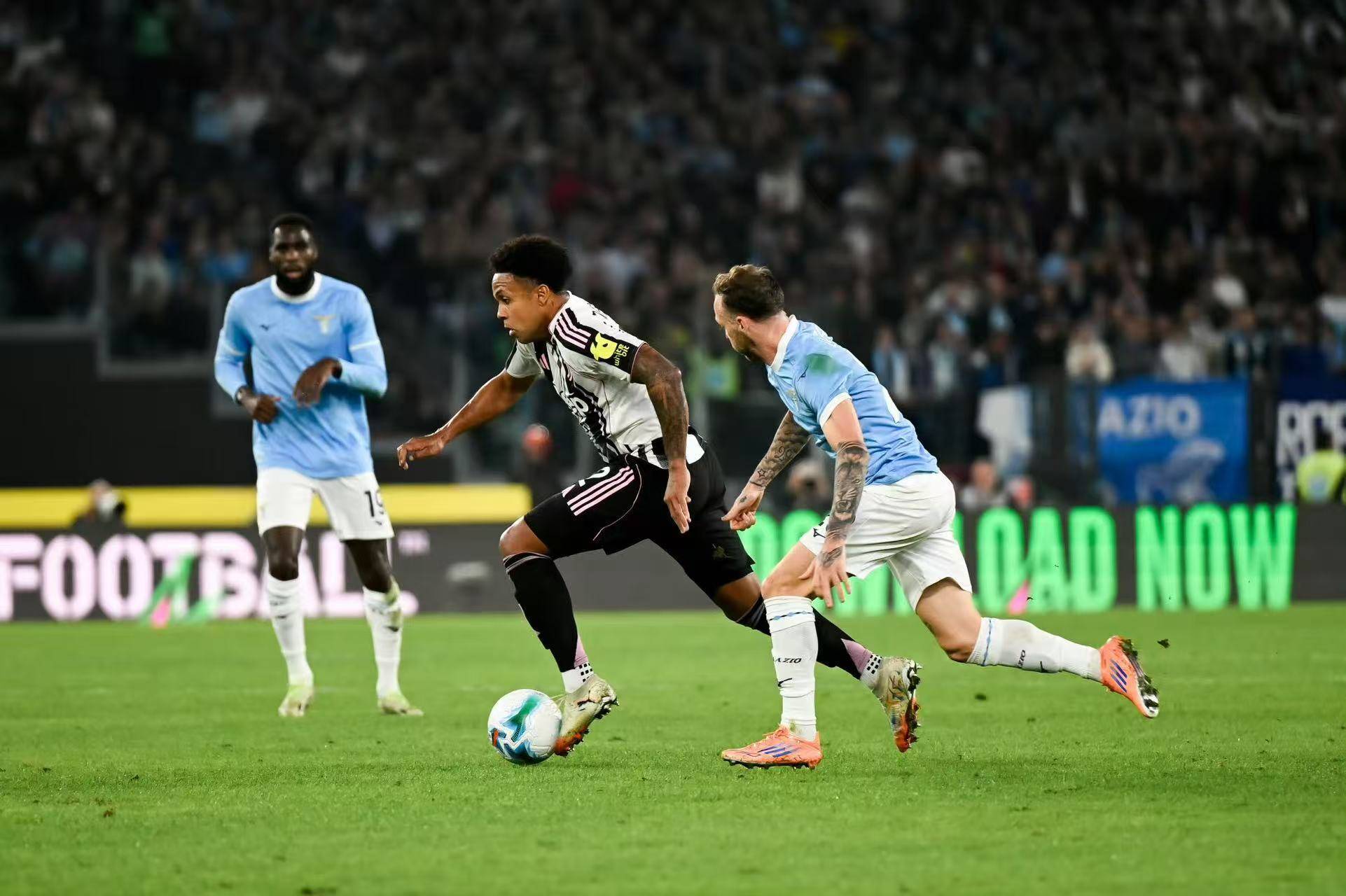 尤文图斯主场战平那不勒斯，积分持平的简单介绍