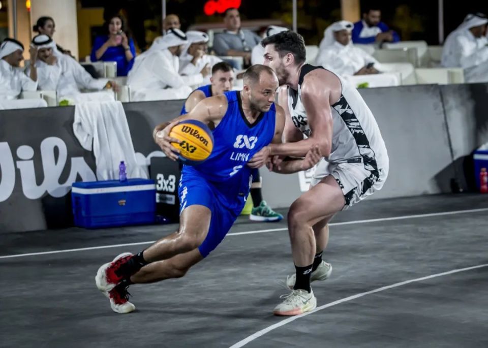 开云体育官网-马赛主场胜利图卢兹，保住前四位置