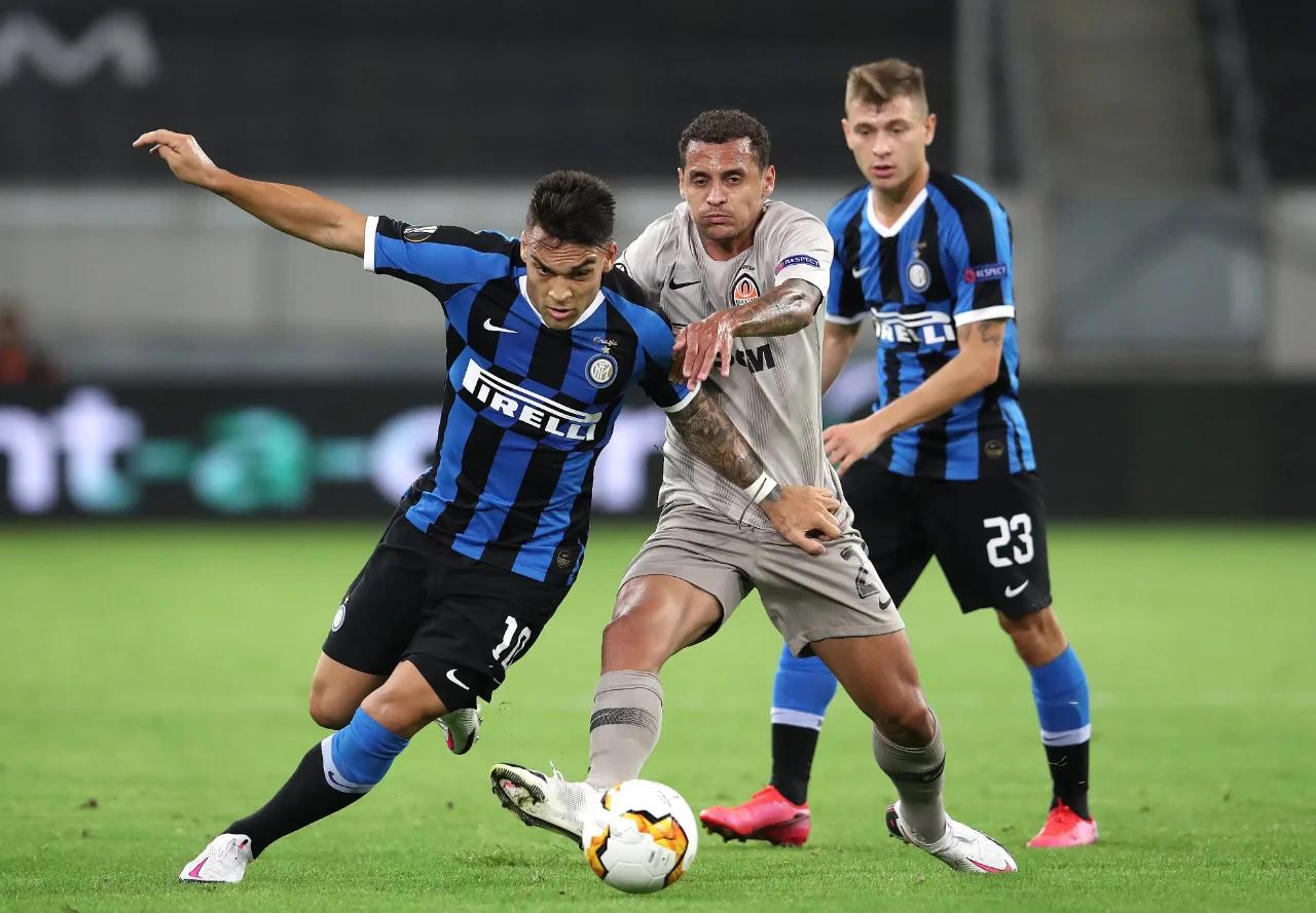 亚特兰大与国际米兰对决,胜者晋级 亚特兰大与国际米兰对决,胜者晋级