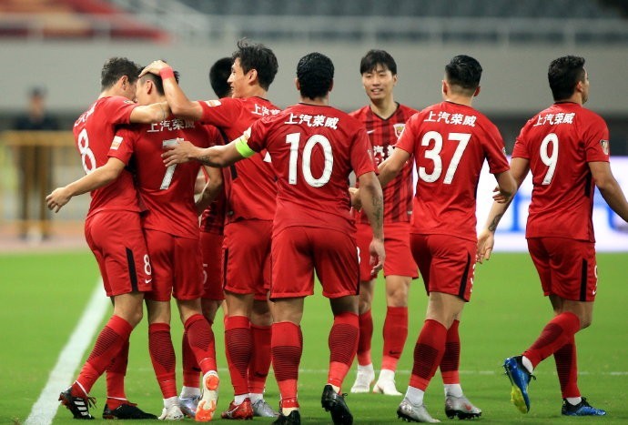 关于恒大客场战平泰达,中超领跑优势仍在的信息 关于恒大客场战平泰达,中超领跑优势仍在的信息