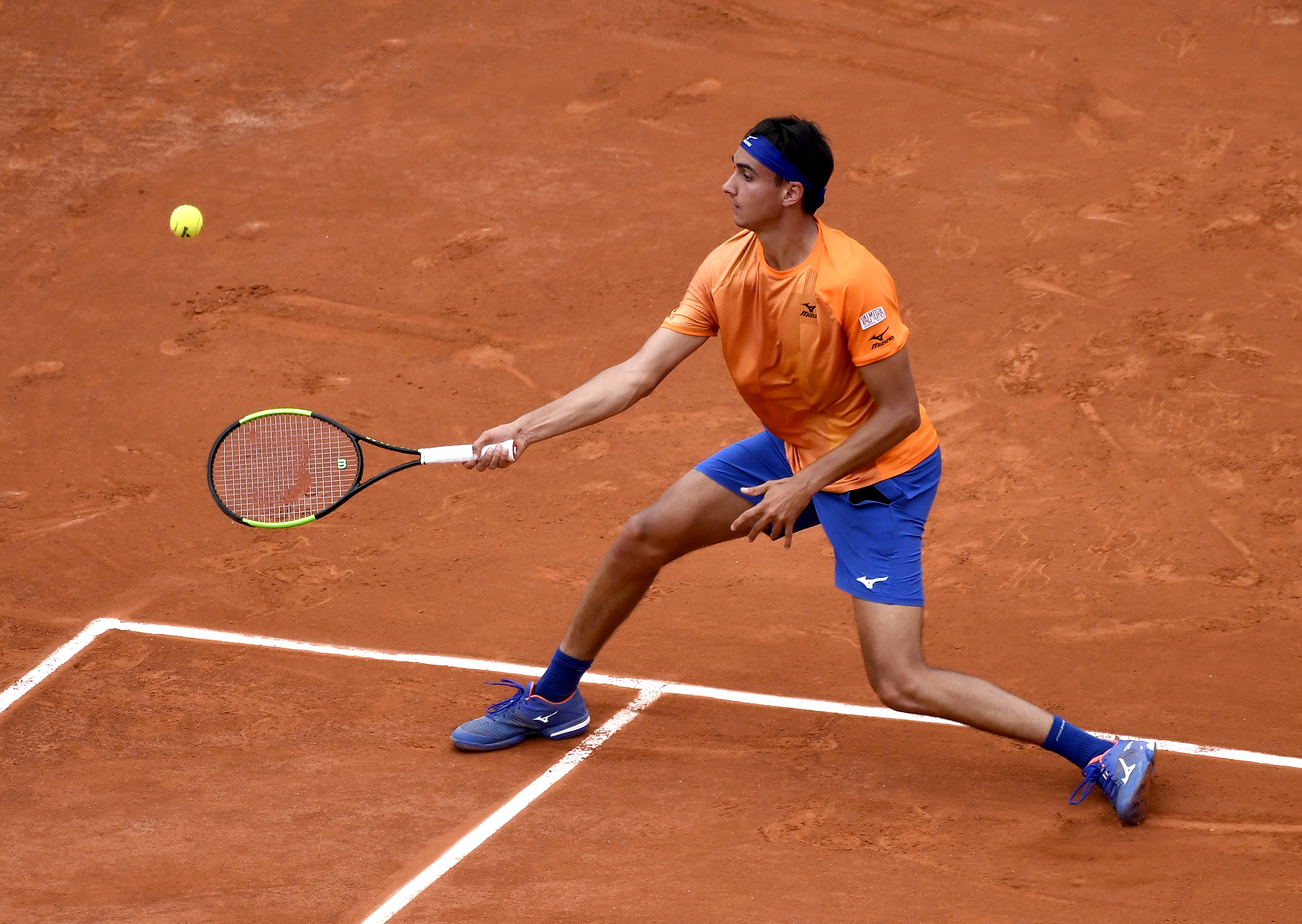 包含美国网球队完胜法国网球队,费德勒绝境逆转的词条 包含美国网球队完胜法国网球队,费德勒绝境逆转的词条