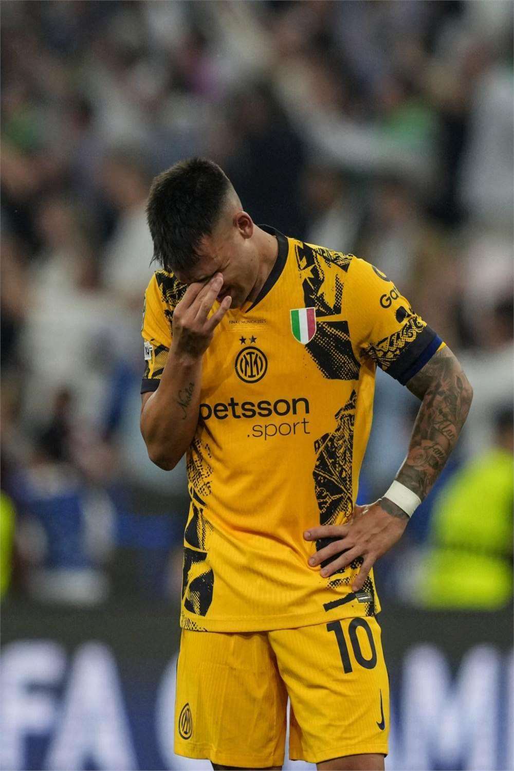 乌克兰队欲在欧预赛中杀出重围 乌克兰队欲在欧预赛中杀出重围