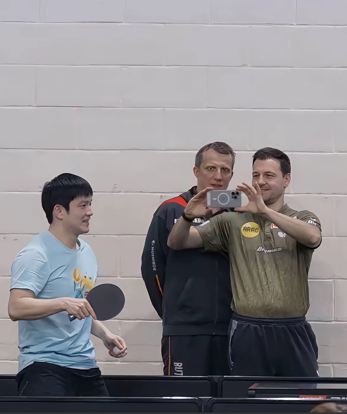 开云体育直播-英格兰队逆转日本队，波尔状态火热的简单介绍