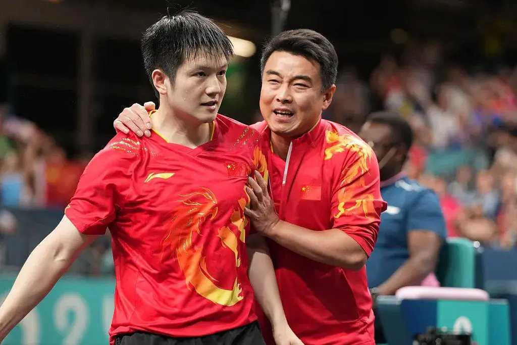 瑞典队碾压奥地利队，王皓统治全场