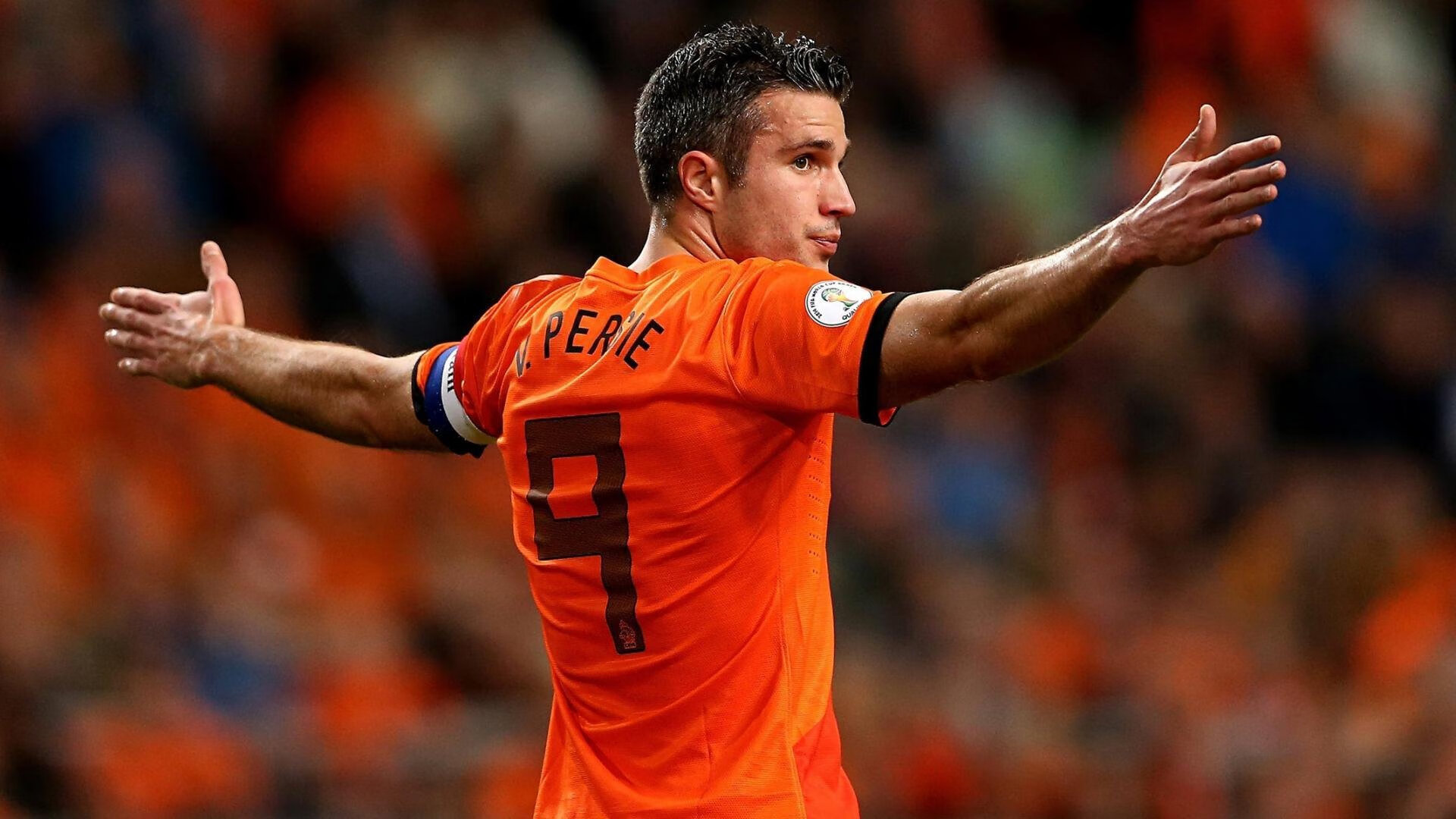 当欧冠半决赛遇上NBA焦点战，勇士客场擒牛，体育之夜的冰与火之歌