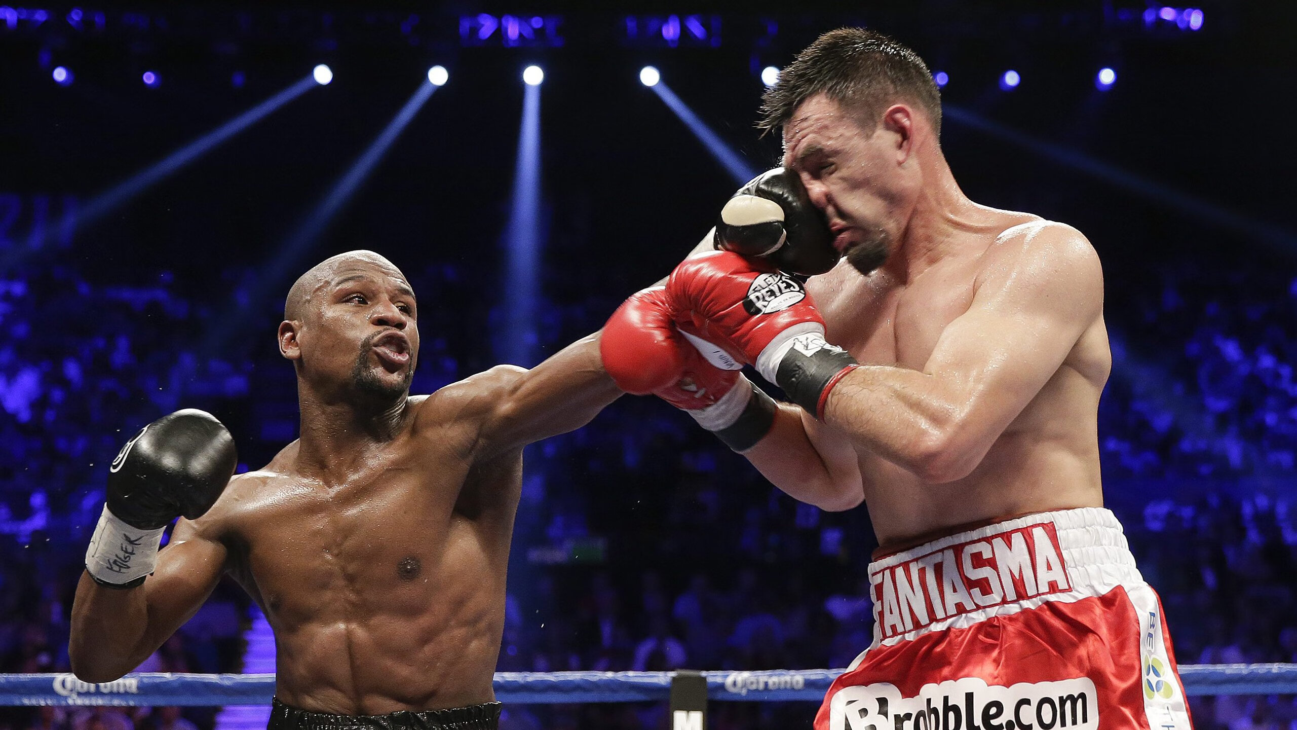 绿茵场外的国家德比，浙江队客场力克北京队，上演中超版焦点对决